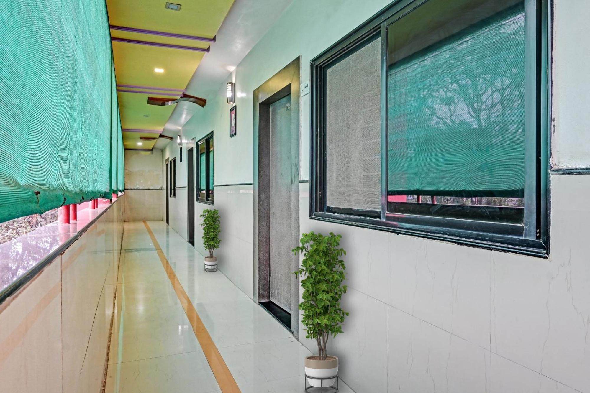 Hotel O Sai Leela Residency Chalisgaon 外观 照片